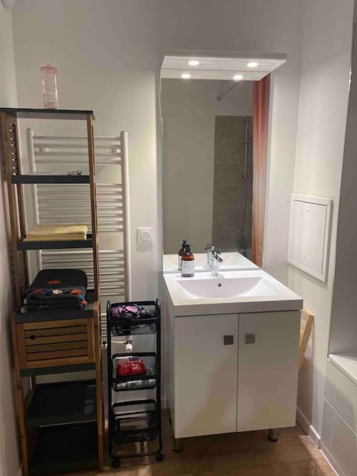 Prego , Cosy Flat Next To Disneylandparis Chanteloup En Brie Buitenkant foto